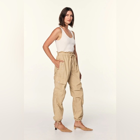 AMO Oatmeal Parachute Cargo Pants‎ Size Medium - Picture 2 of 13